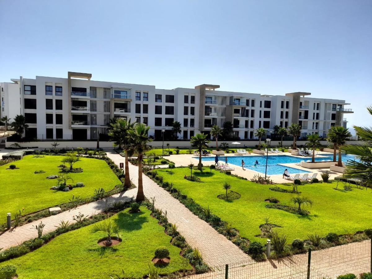 Vus Sur Mer Et Piscine Salé Esterno foto